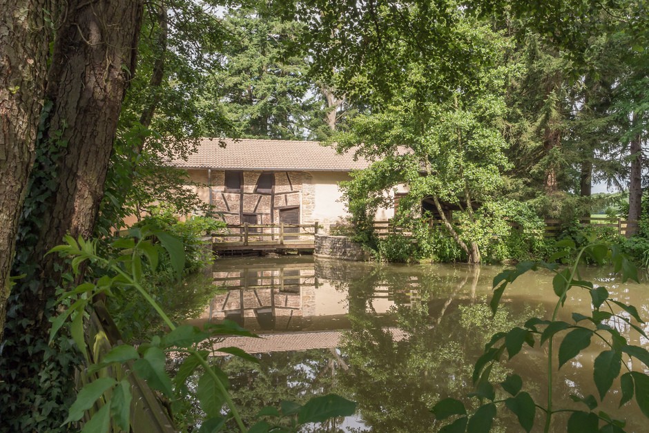 Aire camping-car � Arbigny (01190) - Photo 15